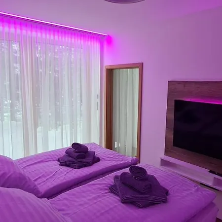 Ovruc - Rodinny 111 Apart Otel Štrbské Pleso