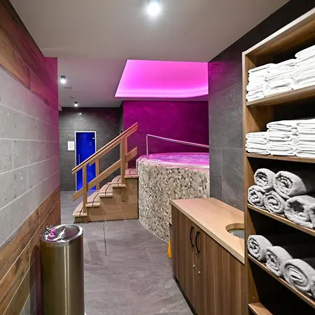 Apart Otel Ovruc - Rodinny 111 4*