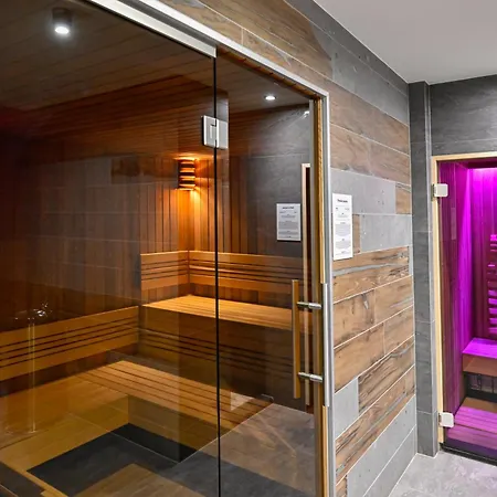 Ovruc - Rodinny 111 Apart Otel Štrbské Pleso