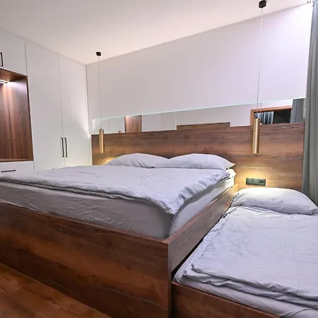 Apart Otel Ovruc - Rodinny 111 Štrbské Pleso